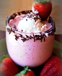 strawberry-cheesecake-smoothie